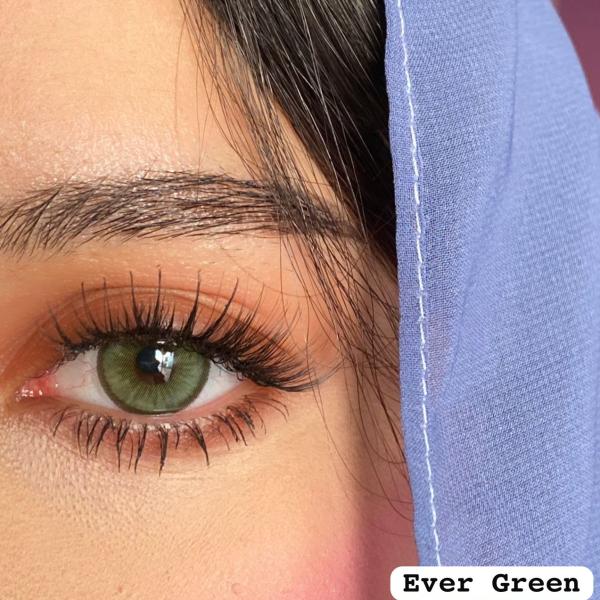 عدسات ماجستر دايموند إن إيفر جرين